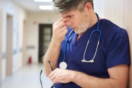 Euthanasie : le médecin qui ne la pratique pas, devra référer son patient vers un confrère